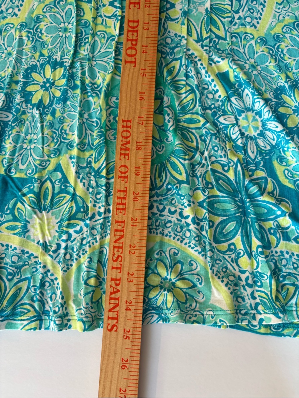 Ruby Rd. Turquoise and Lime Floral V-Neck 3/4 Sleeve Tunic - Large - Picture 10 of 11